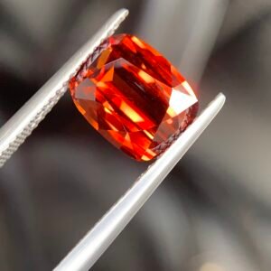SPESSARTITE GARENT 4.65-CARATS