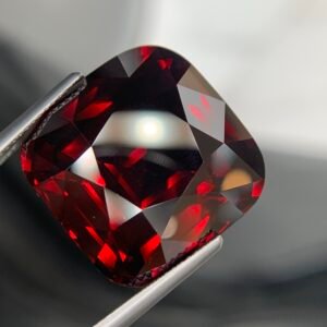 Natural Garnet – 47.21 ct - Gulgemstone