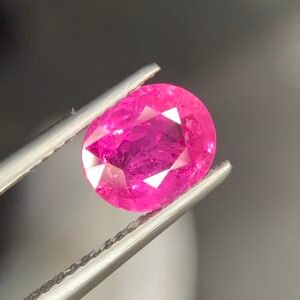 Vivid Pink No-Heat Sapphire