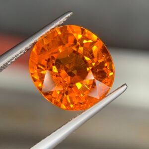 Exceptional Spessartite Garnet 🔥