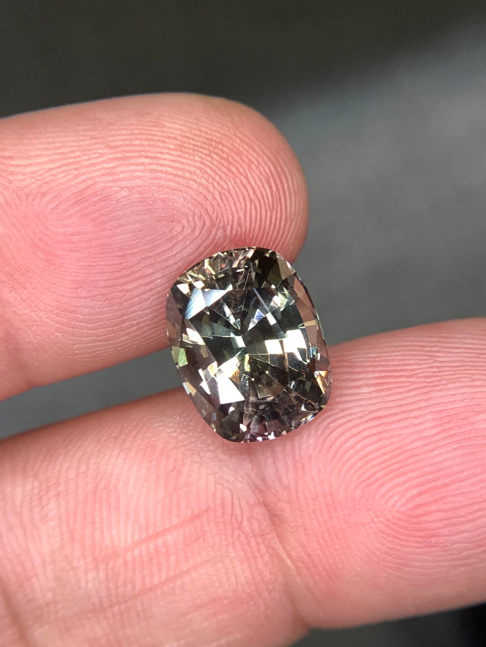 Unheated Tanzanite