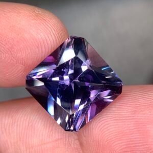 💜 20.63 Carat Tanzanite
