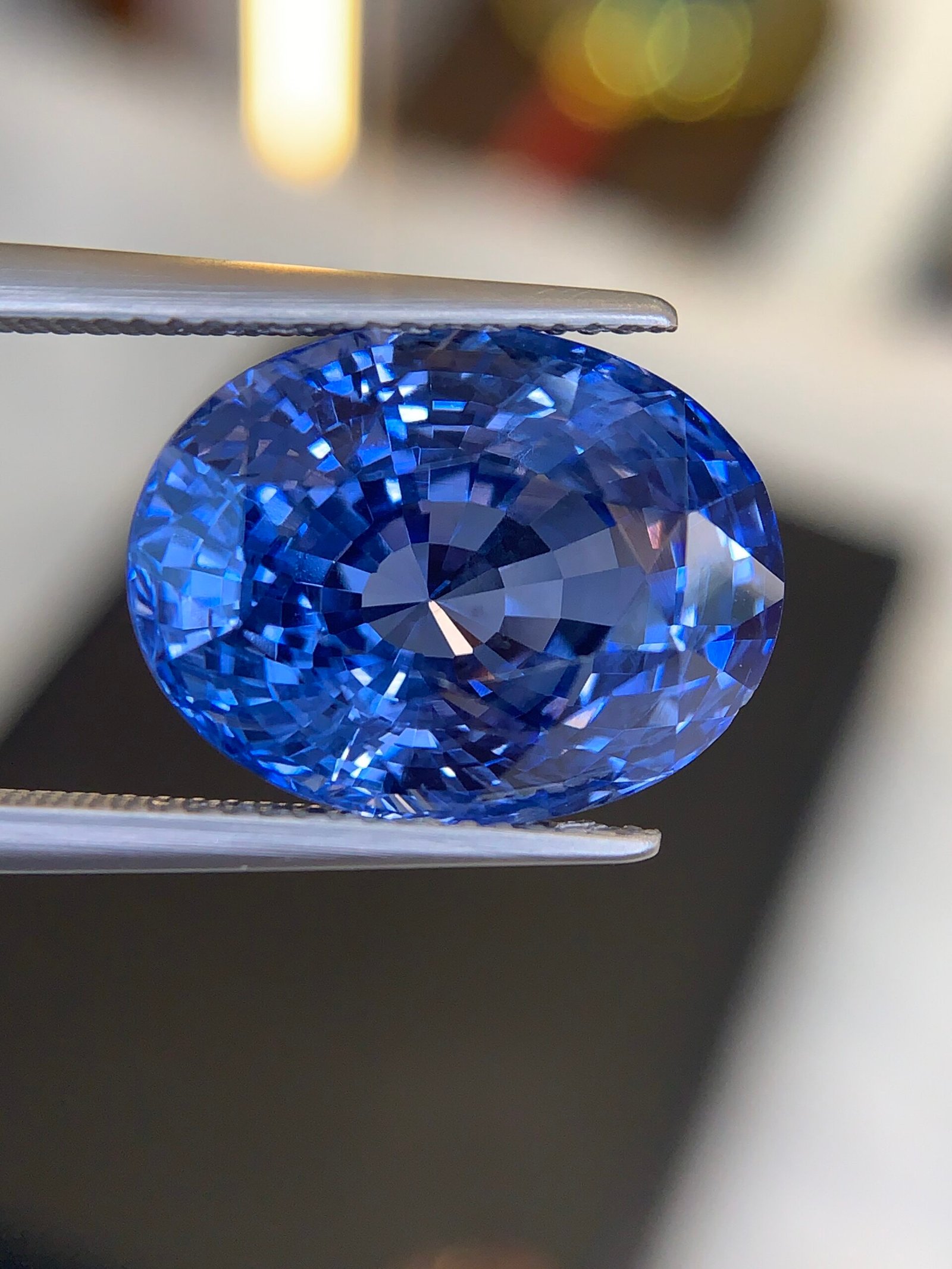 Blue sapphire – 17.92 ct | Gulgemstone