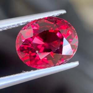 Pinkesh red garnet – 5.20 ct | Gulgemstone
