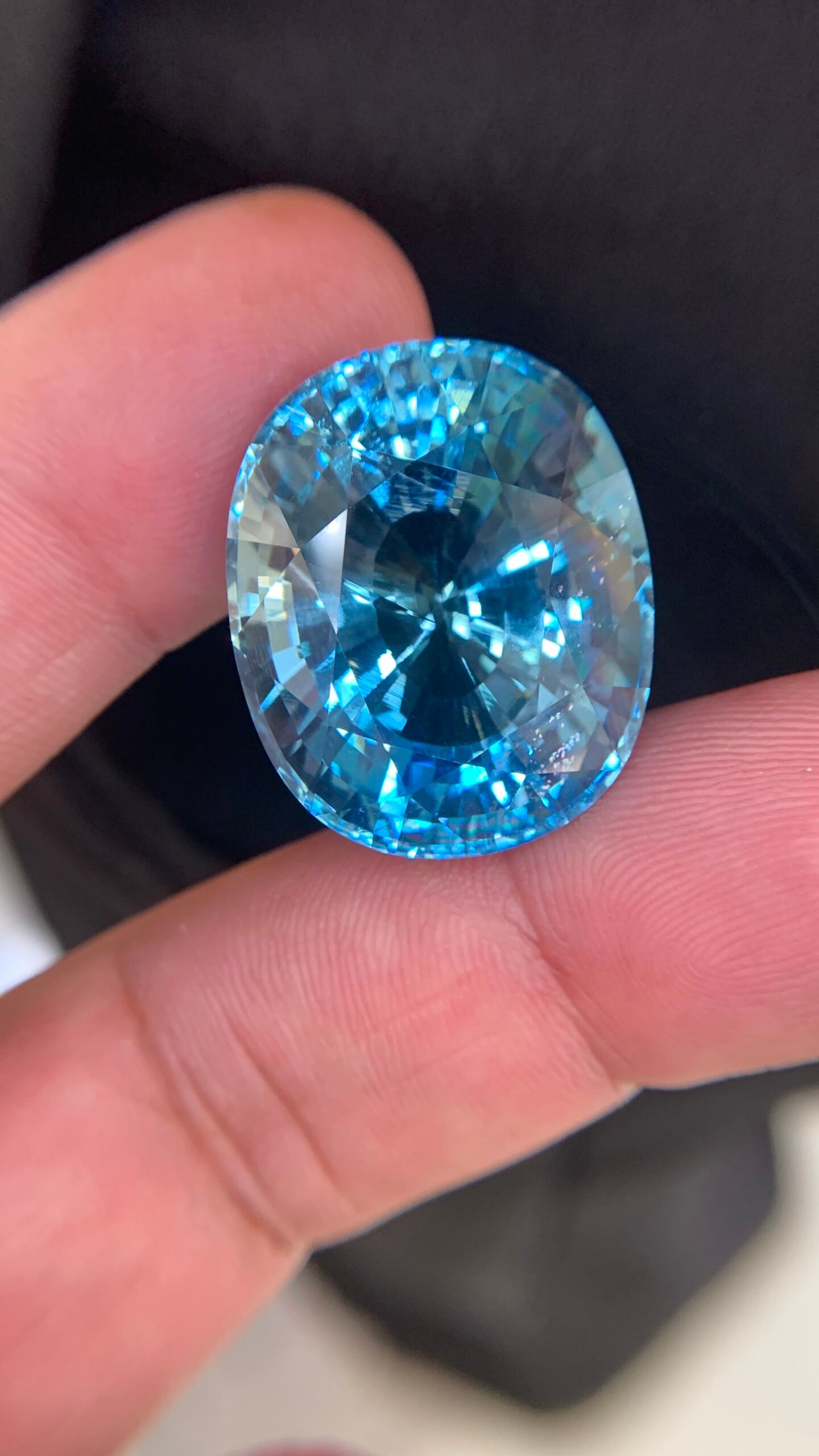 Aquamarine – 55.72 ct | Gulgemstone