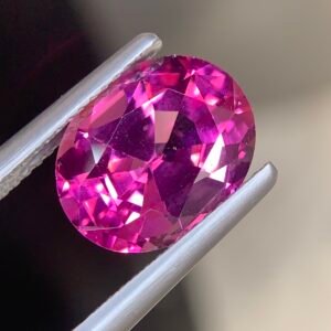 Garnet vibrant pink to purplish-pink – 5 ct | Gulgemstone