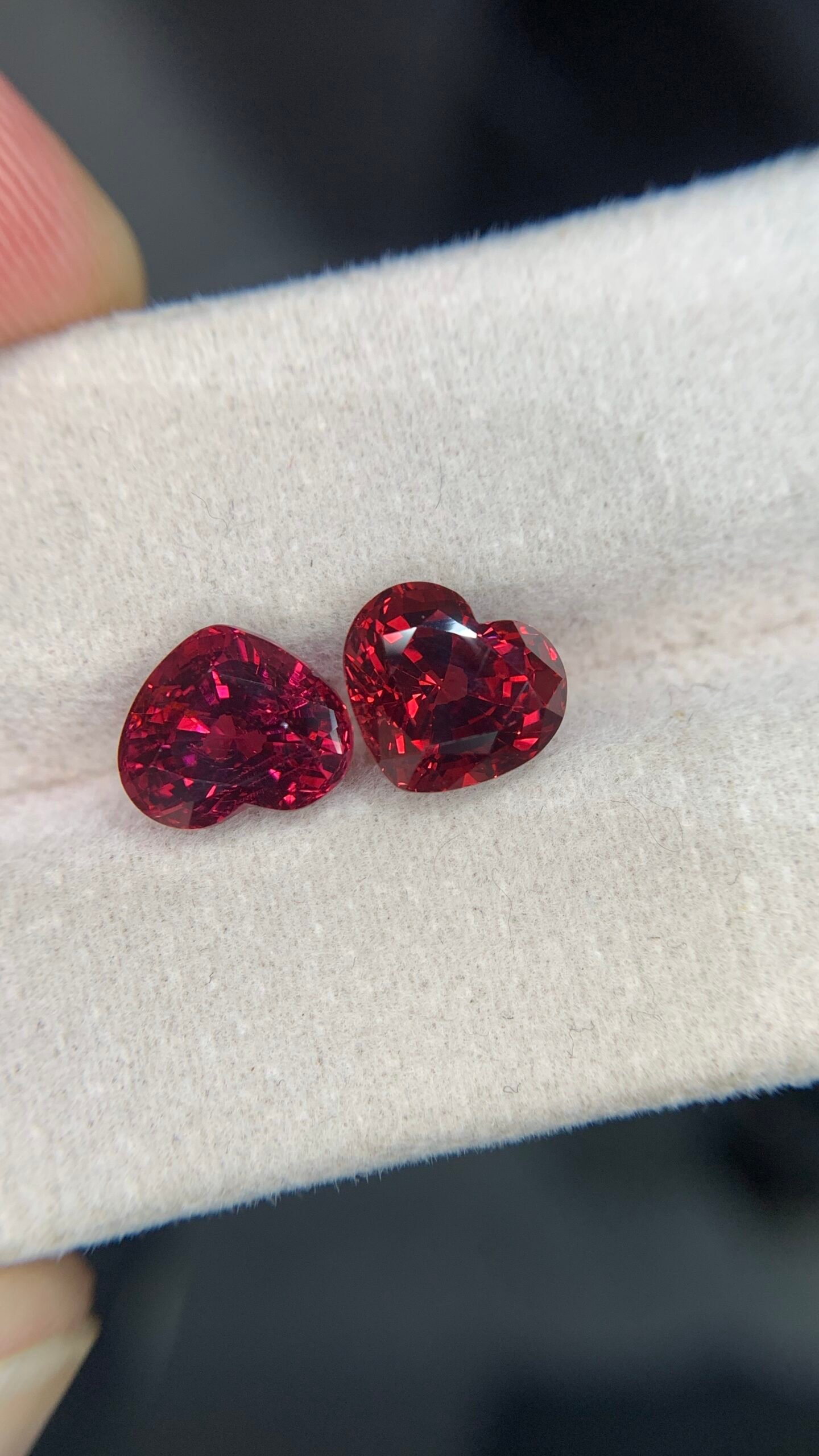 Red spinel – 6 ct | Gulgemstone