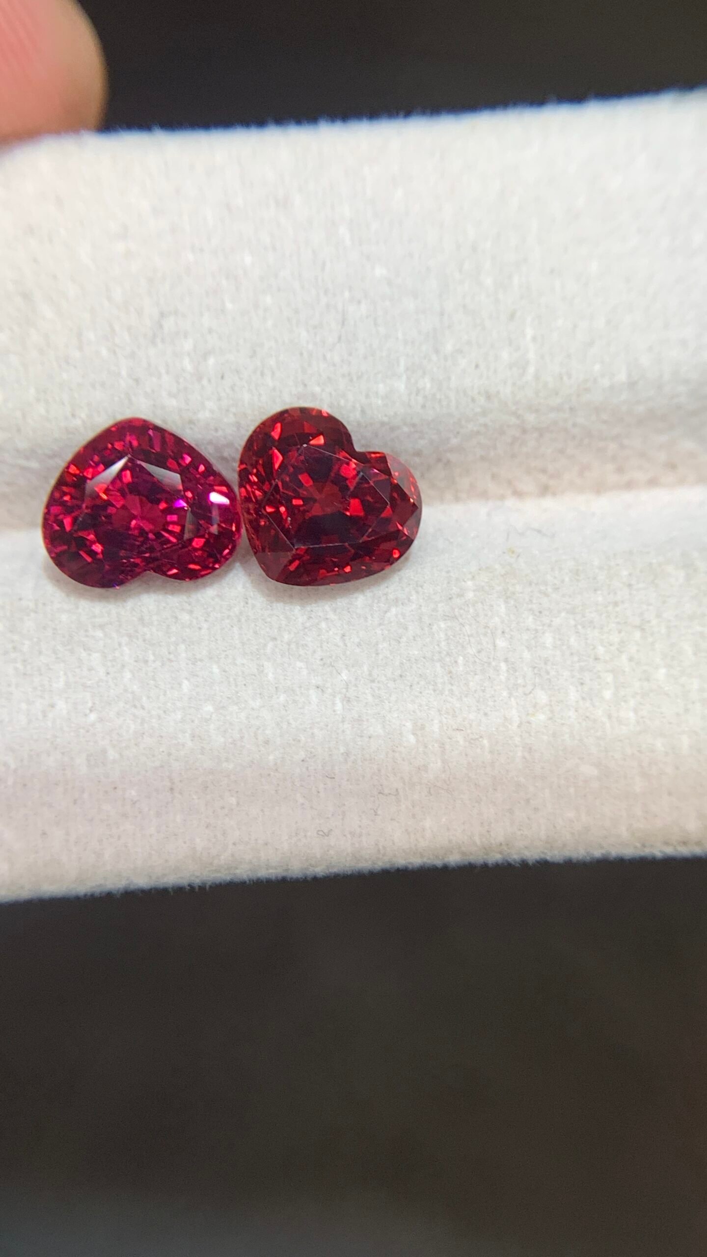 Red spinel – 6 ct | Gulgemstone
